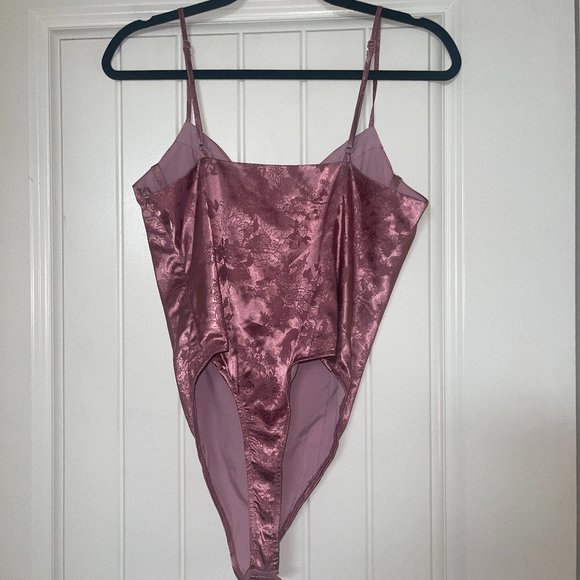 Revolve Bodysuit 'Superdown' - Picture 2 of 5